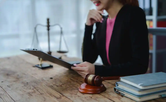 合肥市侦探公司：离婚前怀孕离婚后能要求赔偿吗
