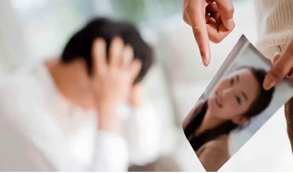 合肥市调查取证：老婆明牌变心？3句“扎心话”让她跪求复合！别再当婚姻冤种了！